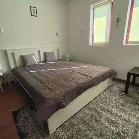Feriehus In 43400 Balatonkeresztúr