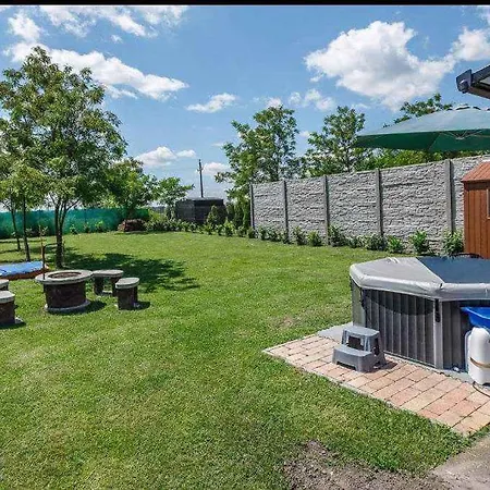 Tatil Evi In 43400 Balatonkeresztúr