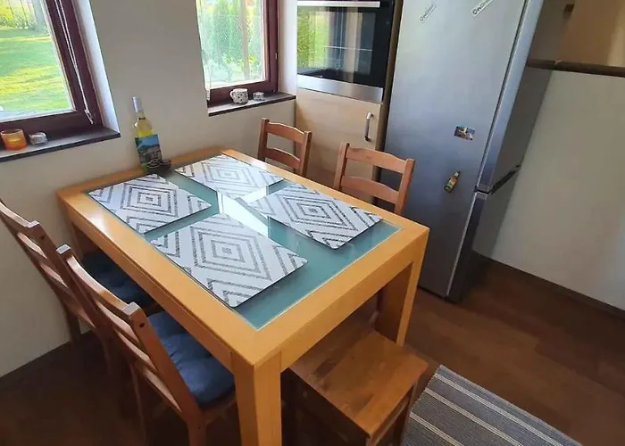 In 43400 Balatonkeresztúr